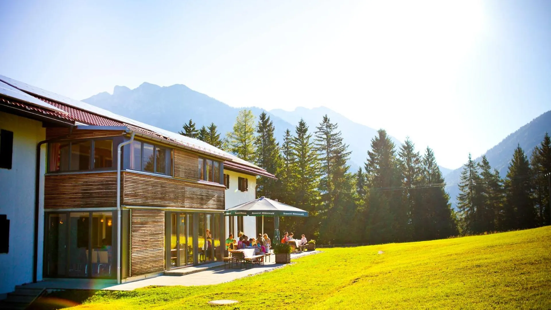 Jugendherberge Mittenwald Hostel